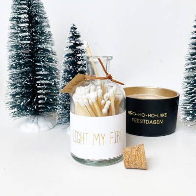 Lucifers Light My Fire in Exclusieve Ultieme Kerstcadeaubox